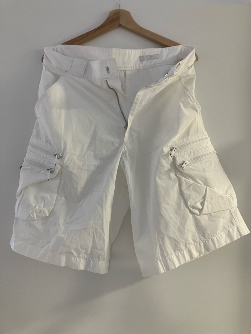 PRADA Men's White Cargo Shorts with Zip Pockets